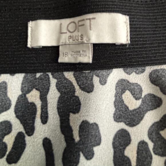 Loft Plus Skirt Size 18 Animal Print READ - Picture 4 of 7
